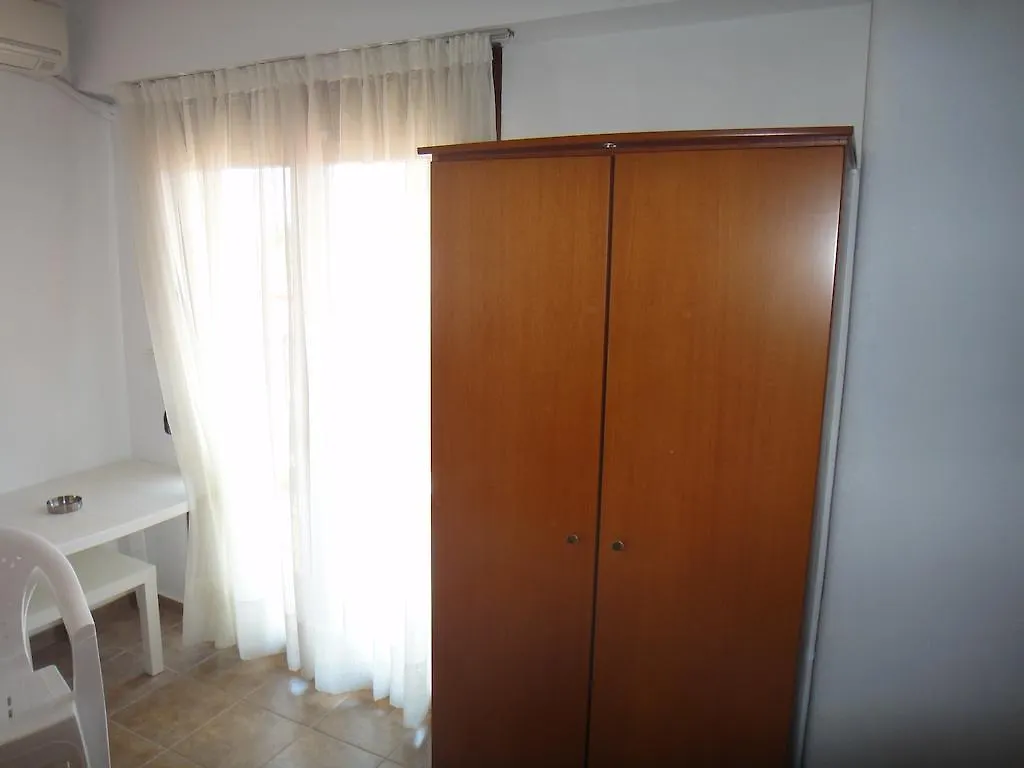 Gerakini Studios Apartment 0*,  Greece